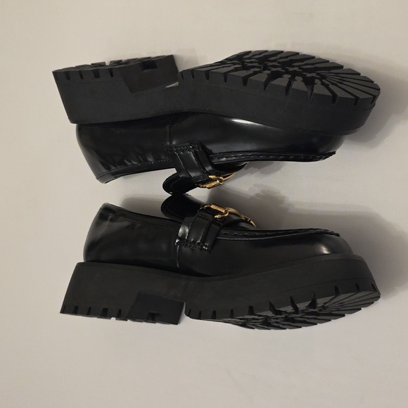 BRAN NEW OSOS DESIGN  WOMEN'S LUG SOLE LOAFER WITH HORSEBIT - Picture 13 of 16